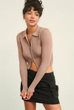 Load image into Gallery viewer, HYFVE Ribbed Double Zip Cropped Cardigan

