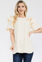Load image into Gallery viewer, Celeste Full Size Ruffle Layered Short Sleeve Daisy Floral Top
