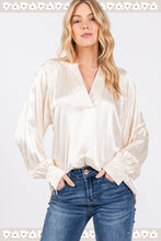 Load image into Gallery viewer, SAGE + FIG Notched Long Sleeve Blouse
