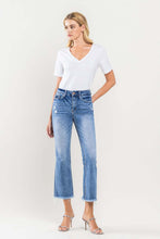 Load image into Gallery viewer, Vervet by Flying Monkey Full Size High Rise Cropped Flare Jeans
