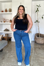Load image into Gallery viewer, Judy Blue Full Size High Rise Straight Jeans

