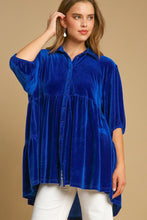 Load image into Gallery viewer, Umgee Button Down Tiered Back High Low Shirt
