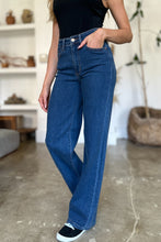 Load image into Gallery viewer, Judy Blue Full Size High Rise Straight Jeans
