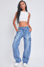 Load image into Gallery viewer, YMI Jeanswear High-Rise Straight Cargo Jeans
