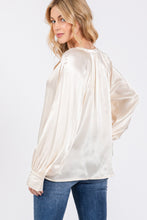 Load image into Gallery viewer, SAGE + FIG Notched Long Sleeve Blouse
