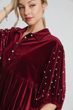 Load image into Gallery viewer, Umgee Pearl Detail Collared Neck Velvet Babydoll Blouse
