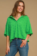 Load image into Gallery viewer, Umgee Floral Johnny Collar Half Sleeve Jacquard Top
