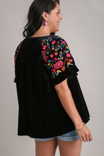 Load image into Gallery viewer, Umgee Full Size Velvet Embroidery Short Sleeve Blouse
