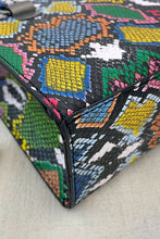 Load image into Gallery viewer, Snakeskin Print PU Leather Handbag
