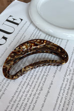 Load image into Gallery viewer, Acetate Hair Claw Clip
