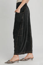 Load image into Gallery viewer, Umgee Elastic Waist Baggy Fit Pants with Pockets
