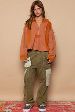 Load image into Gallery viewer, POL Half Zip Exposed Seam Contrast Thermal Hoodie
