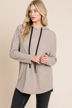 Load image into Gallery viewer, BOMBOM Contrast Drawstring Drop Shoulder Knit Hoodie
