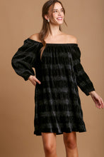 Load image into Gallery viewer, Umgee Off-Shoulder Balloon Sleeve Velvet Mini Dress
