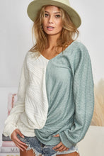 Load image into Gallery viewer, BiBi Twist Front Contrast Cable Knit Top

