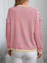 Load image into Gallery viewer, Contrast Trim Striped V-Neck Long Sleeve Knit Top
