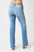 Load image into Gallery viewer, Judy Blue Full Size Mid-Rise Waist Straight Jeans
