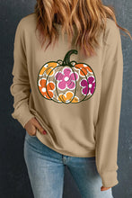 Load image into Gallery viewer, Pumpkin &amp; Flower Graphic Long Sleeve Sweatshirt
