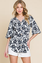 Load image into Gallery viewer, BOMBOM Floral Decorative Button V-Neck Top
