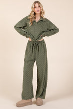 Load image into Gallery viewer, BOMBOM Tied Checkered Wide Leg Pants
