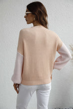 Load image into Gallery viewer, Two-Tone Rib-Knit Dropped Shoulder Sweater
