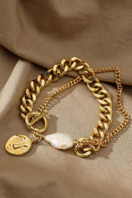 Load image into Gallery viewer, Gold Chain &amp; Pearl Bracelet
