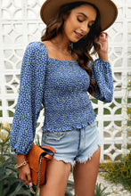 Load image into Gallery viewer, Floral Smocked Balloon Sleeve Top

