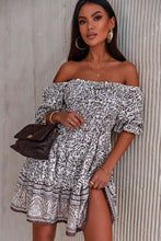 Load image into Gallery viewer, Printed Off-Shoulder Pleated Dress
