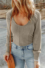 Load image into Gallery viewer, Scoop Neck Long Sleeve Top
