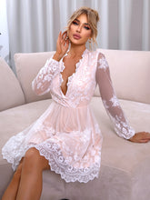 Load image into Gallery viewer, Scalloped Plunge Mesh Sleeve Lace Dress
