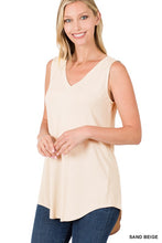 Load image into Gallery viewer, LUXE RAYON SLEEVELESS V NECK HI LOW HEM TOP
