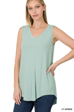 Load image into Gallery viewer, LUXE RAYON SLEEVELESS V NECK HI LOW HEM TOP

