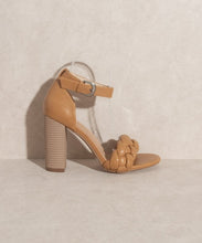 Load image into Gallery viewer, OASIS SOCIETY Daleyza   Chain Ankle Heel
