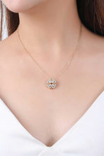 Load image into Gallery viewer, Two Ways To Wear Four Leaf Clover Pendant Necklace
