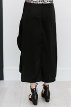 Load image into Gallery viewer, Hyfve Glam It Up Ruched Satin Tulip Hem Skirt
