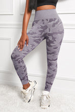 Load image into Gallery viewer, Camo Print Seamless High Waist Yoga Leggings
