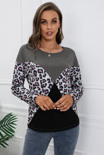 Load image into Gallery viewer, Leopard Patch Color Block Ribbed Top
