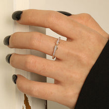 Load image into Gallery viewer, Zircon 925 Sterling Silver Ring
