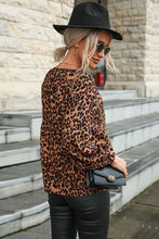 Load image into Gallery viewer, Leopard Lantern Sleeve Blouse
