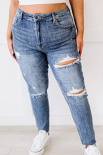 Load image into Gallery viewer, RISEN Melissa High Rise Distressed Skinny Jeans
