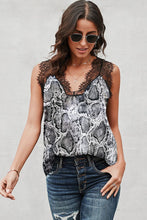 Load image into Gallery viewer, Printed Scalloped Lace Trim Tank
