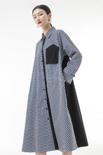 Load image into Gallery viewer, Printed Two-Tone Button Down Shirt Dress

