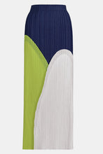 Load image into Gallery viewer, Tricolor Accordion Pleated Elastic Waist Skirt
