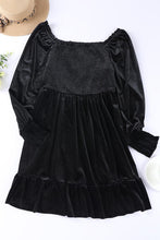 Load image into Gallery viewer, Square Neck Smocked Ruffle Hem Dress
