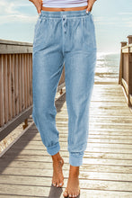 Load image into Gallery viewer, Elastic Waist Cropped Jogger Pants with Pockets
