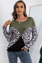 Load image into Gallery viewer, Leopard Patch Color Block Ribbed Top
