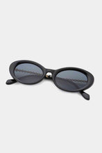 Load image into Gallery viewer, Polycarbonate Frame Cat-Eye Sunglasses

