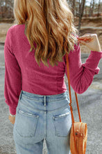 Load image into Gallery viewer, Scoop Neck Long Sleeve Top
