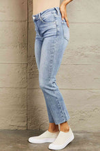 Load image into Gallery viewer, BAYEAS Mid Rise Cropped Slim Jeans
