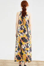 Load image into Gallery viewer, Printed Accordion Pleated Midi Dress
